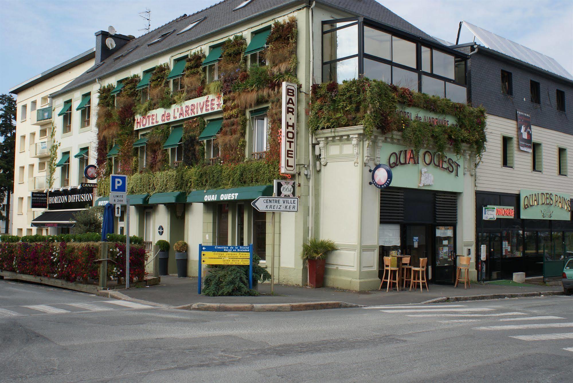 Hotel De L'Arrivée Guingamp Exterior foto